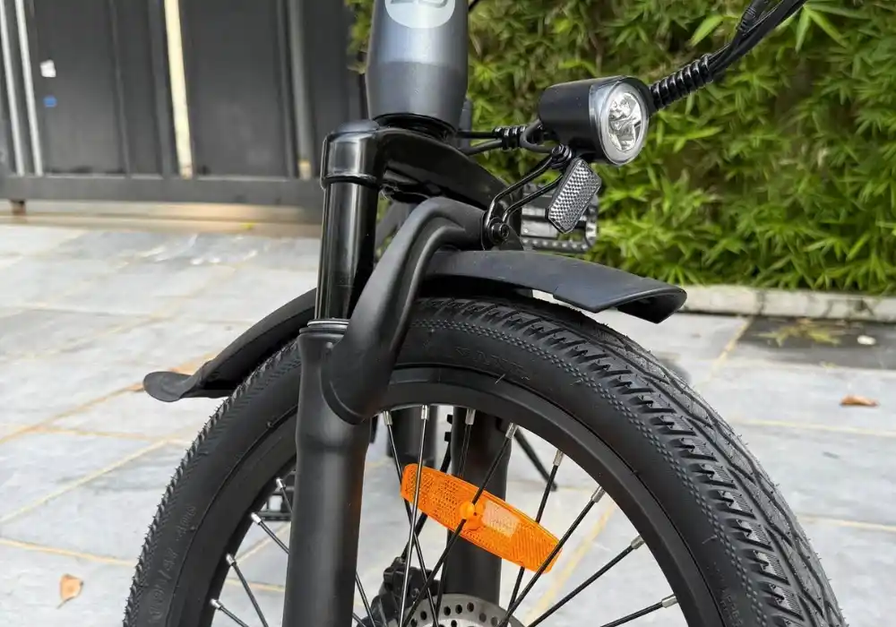 Trang bị phuộc giảm chấn hành trình