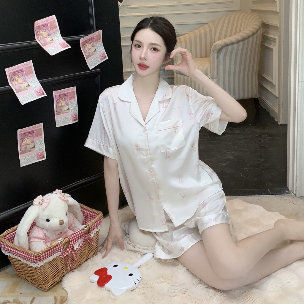 Đùi thỏ nơ Kem