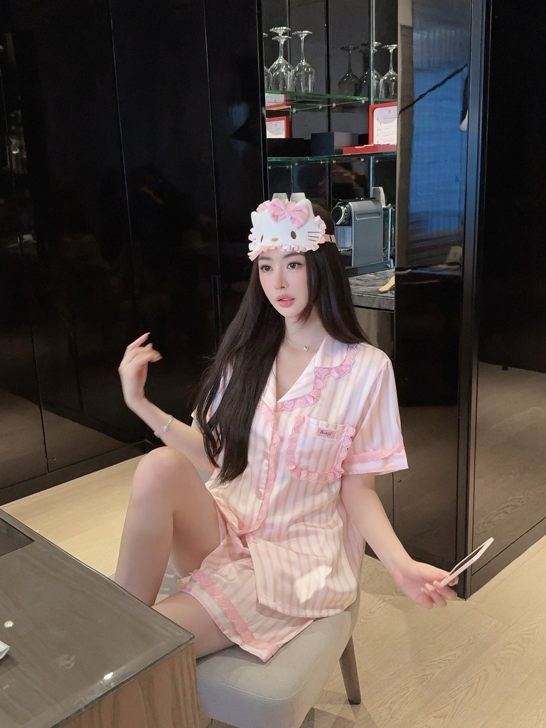 Đùi sọc Hồng