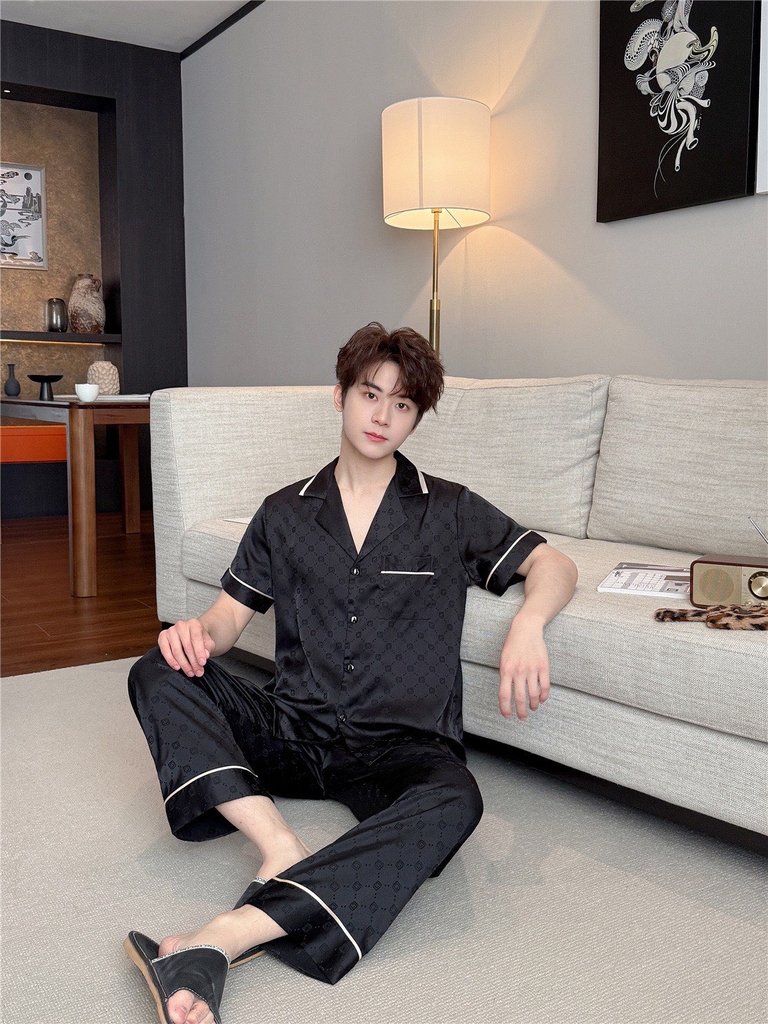 Tnqd Nam trơn Kem Đen