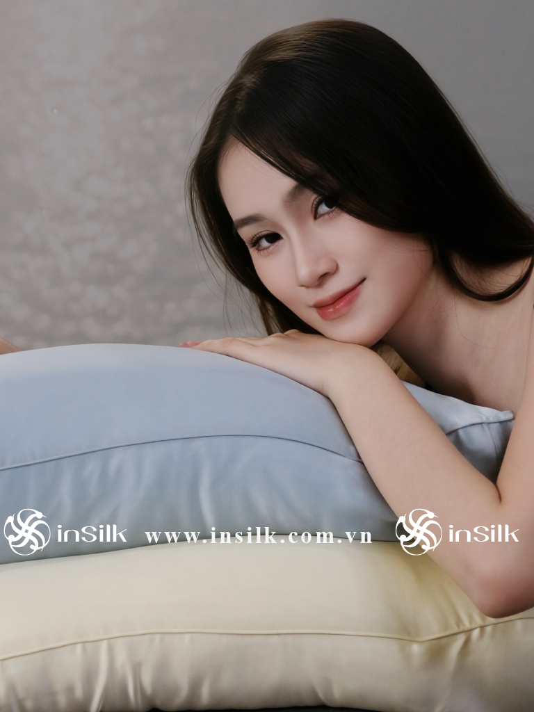 Vỏ gối lụa | InSilk  - kem vàng