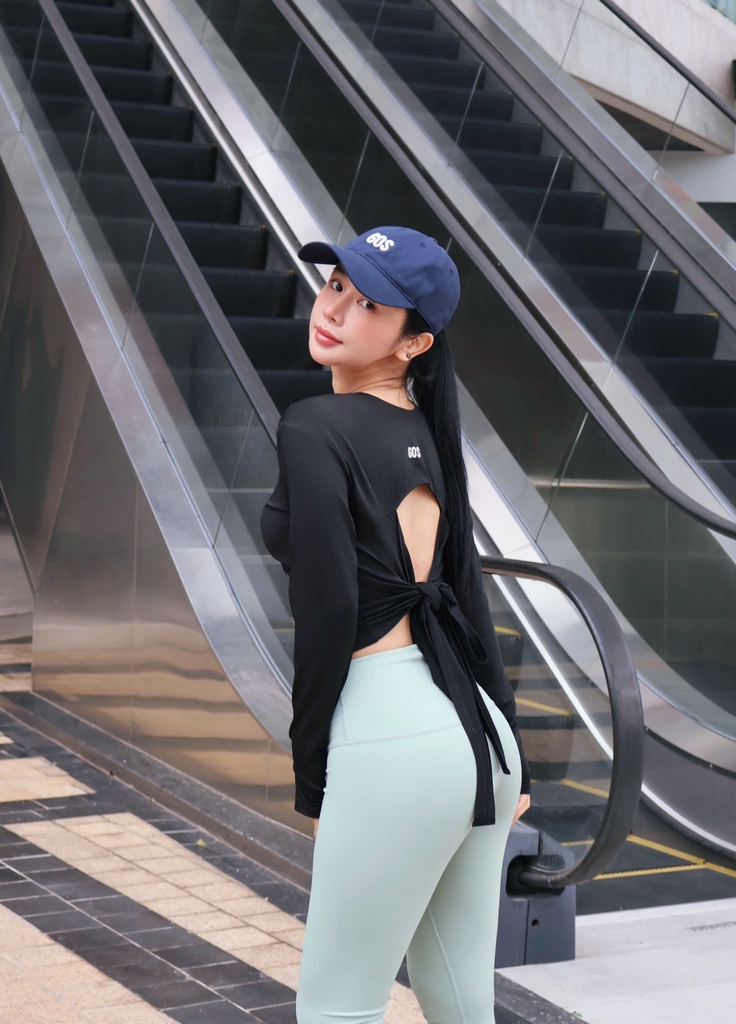 Áo khoác GOS Twist dài tay thể thao mặc 2 mặt cột nơ Girlsofsports