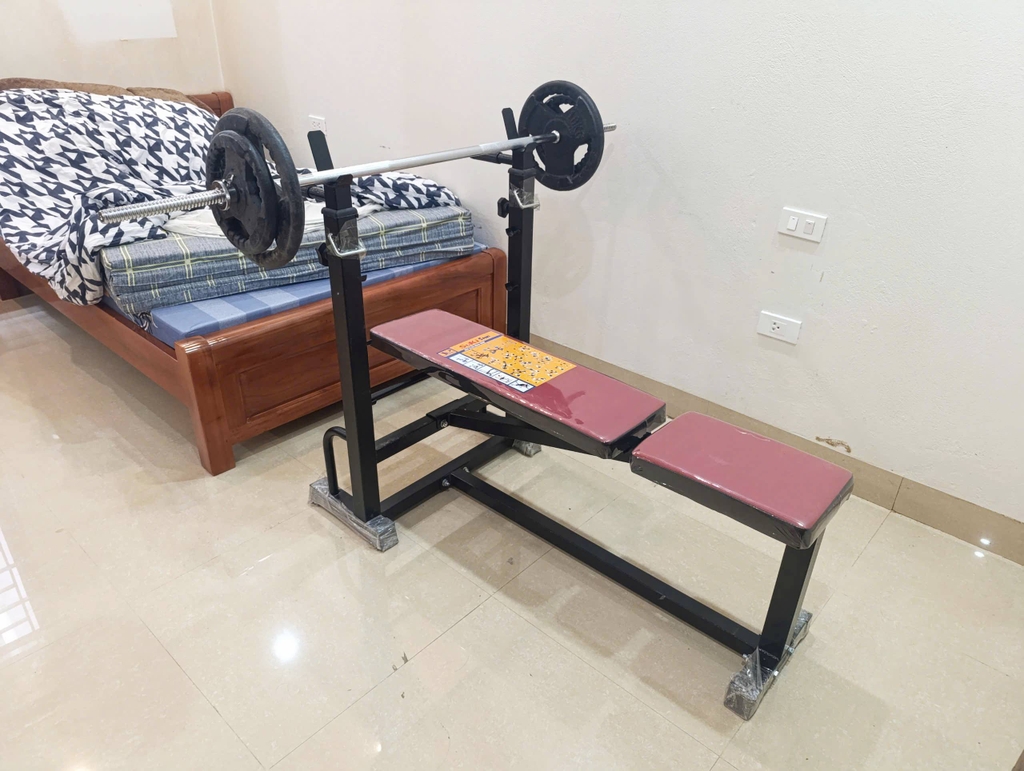 cần mua thêm thiết bị tập nếu có nhu cầu