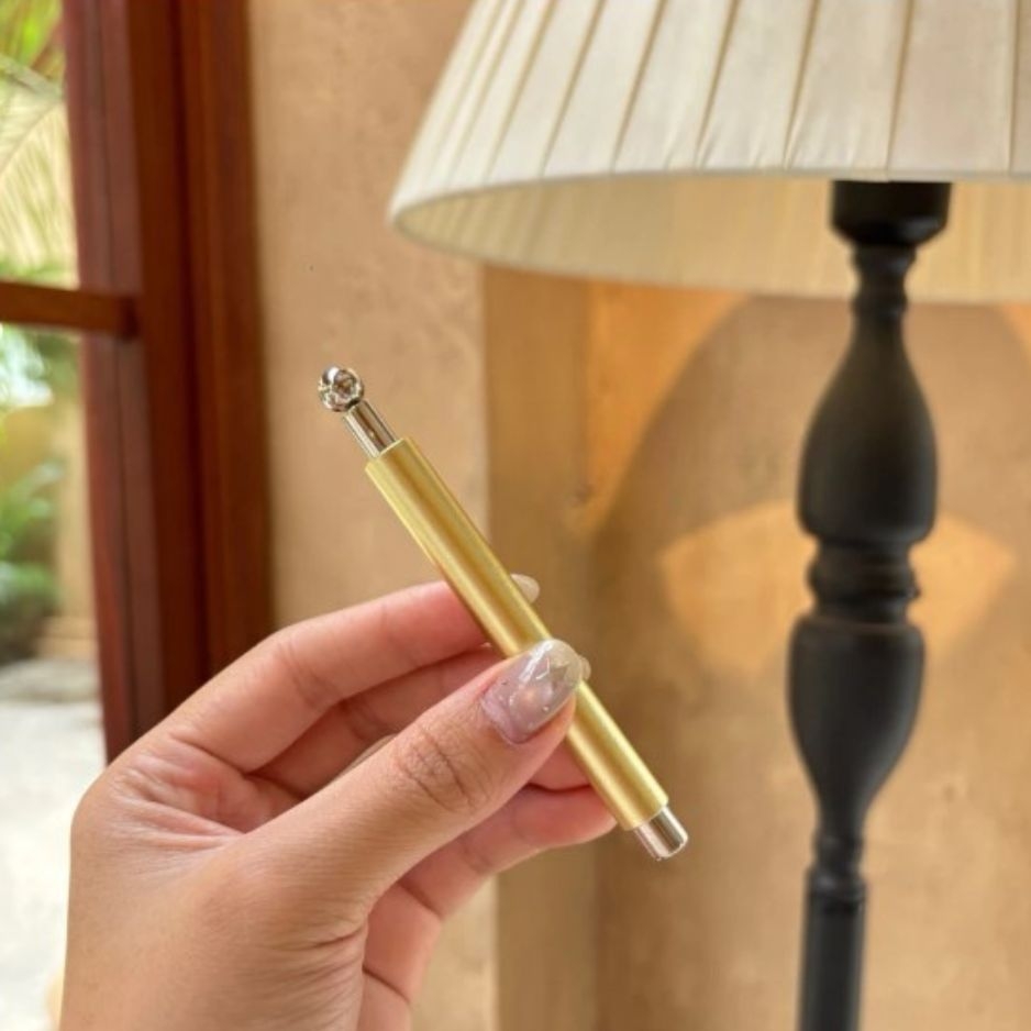 Nam Châm Trụ Tròn Kèm Bi Tạo Hiệu Ứng Mắt Mèo Nail