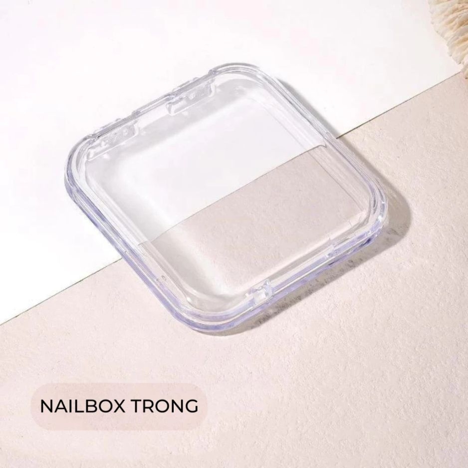 Hộp Đựng Nailbox Vuông Trong Suốt 7.5x7.5cm
