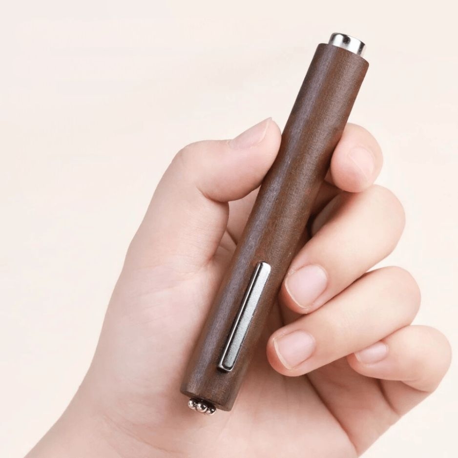 Nam Châm Mắt Mèo 3 in 1 Cán Gỗ