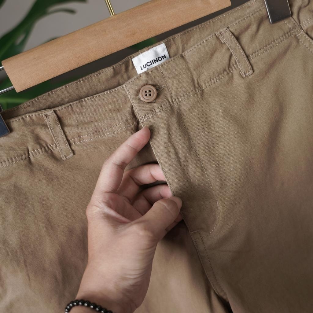 Quần Kaki Nam Chất Chất Liệu Vải Kaki, Lưng Cúc Co Giãn Dáng SlimFit, Cotton Menswear Jean Có Túi - LUCIINON