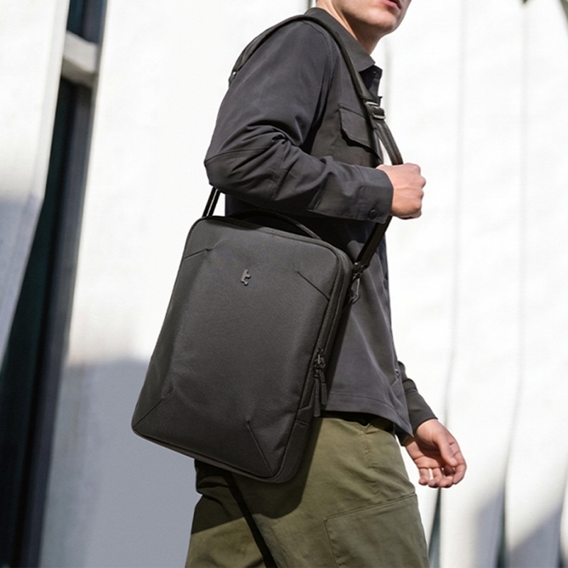 Túi đeo vai TOMTOC Upgrade UrbanEX A04 Shoulder Bag laptop 14 / 16 inch - Kháng nước, đệm vai, CornerArmor