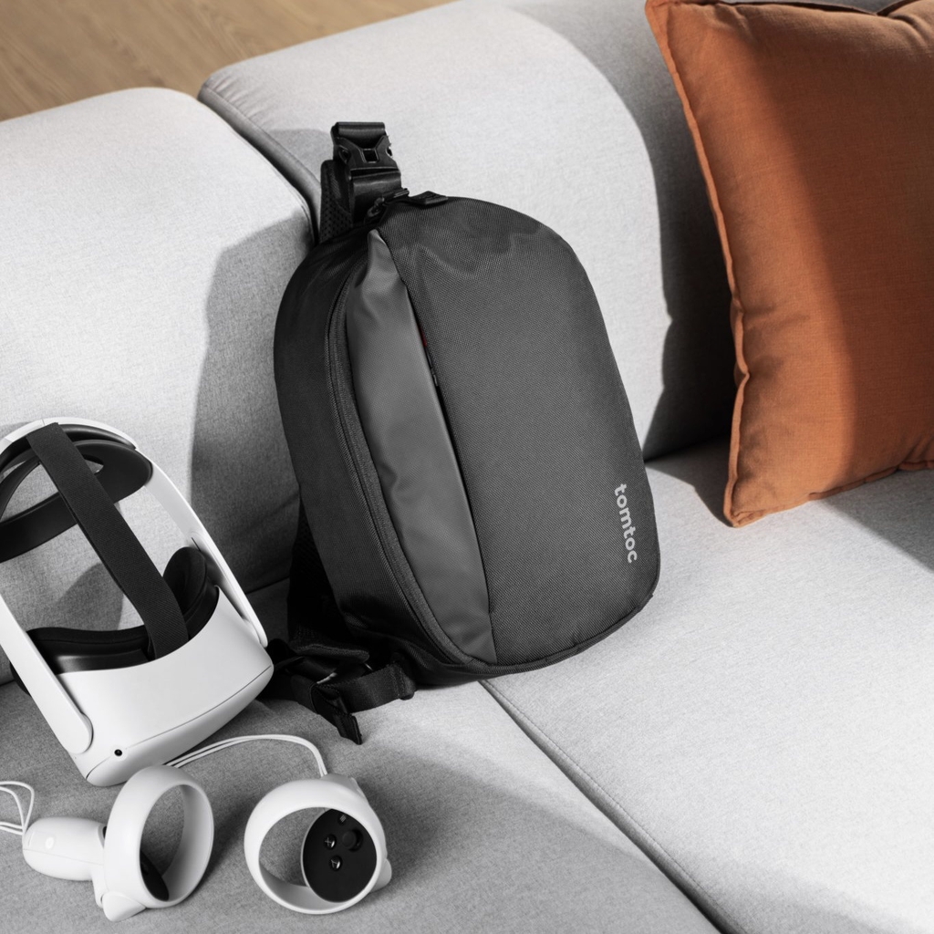 Túi Đeo Chéo TOMTOC Meta / Oculus Quest 2 Sling Bag G40M1D1 (A0530D1) EOL
