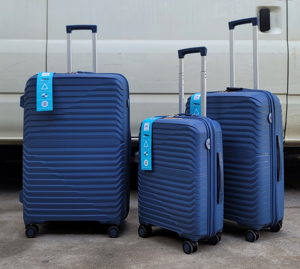Vali Nhựa Xách Tay Size 20 inch HÙNG PHÁT UZO 661