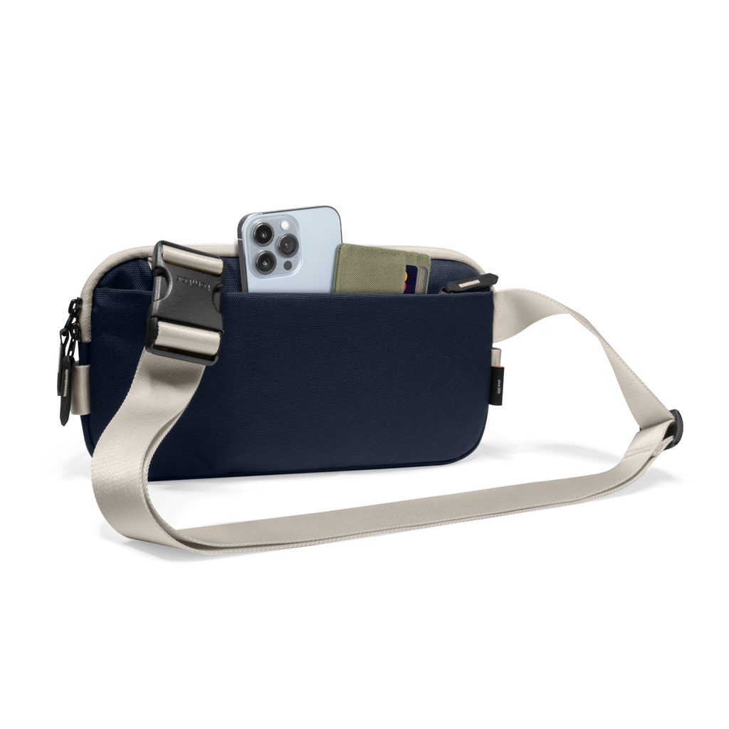 Túi Đeo Chéo TOMTOC Sling Bag S inky Blue 8.3