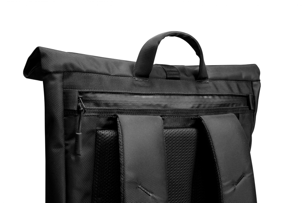 Balo Du Lịch Laptop 15.6 Inch TOMTOC DAYPACK T61M1 Dành Cho MacBook 16 Inch Sức Chứa 23L - tại Balonation.vn