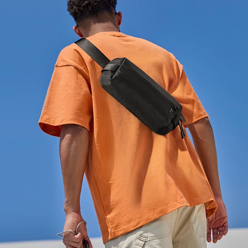 Túi Đeo Chéo TOMTOC Lightweight Codura Sling Bag T21S1D1 Black
