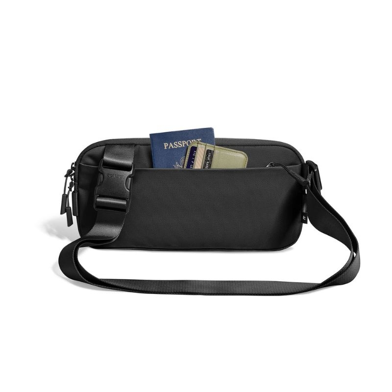 Túi Đeo Chéo TOMTOC Lightweight Codura Sling Bag T21S1D1 Black