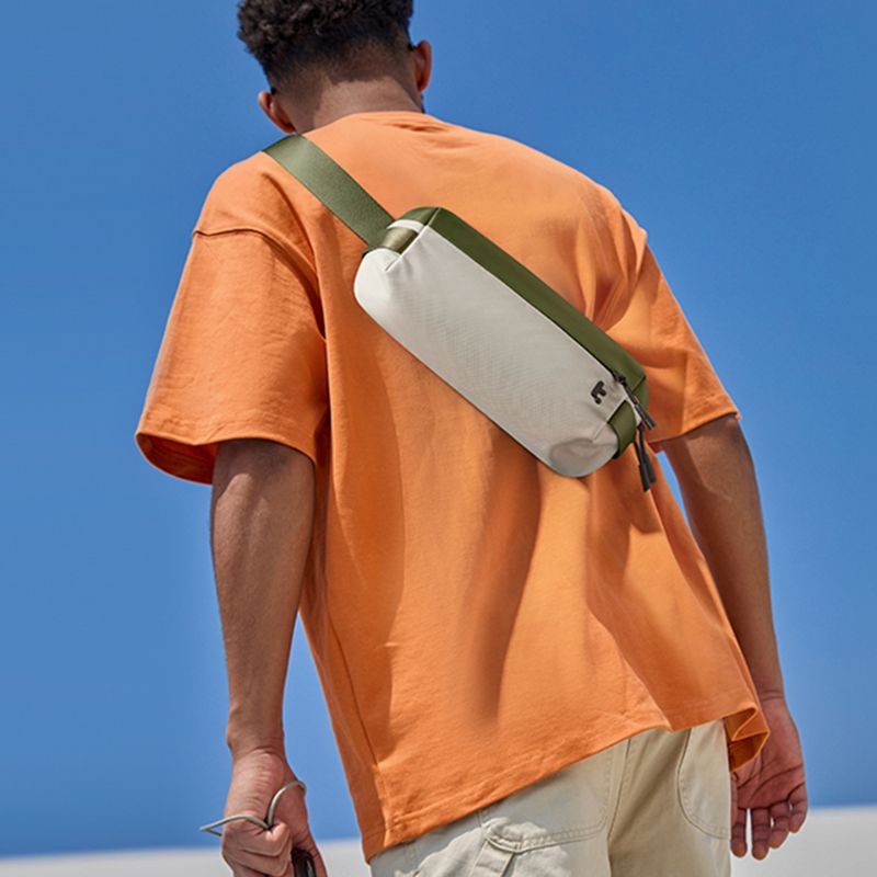 Túi Đeo Chéo TOMTOC Lightweight Codura Sling Bag T21S1T1 Green