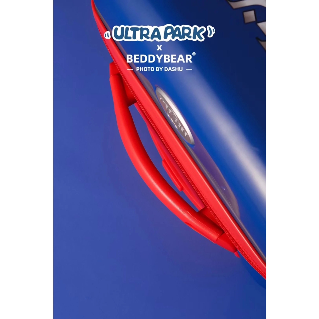 Vali Kéo Nhựa Trẻ Em BEDDYBEAR In Hình Dập Nổi 3D Ultral Man Size Xách Tay 17 inch LV-ULTRAL