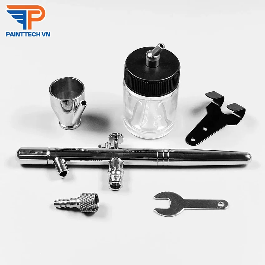 Bút phun sơn  Lỗ phun: 0.35 mm  Độ rộng vệt phun: 1-30 mm  Cốc đựng sơn: 5ml - 22ml  Cò súng: Hoạt động kép súng phun sơn