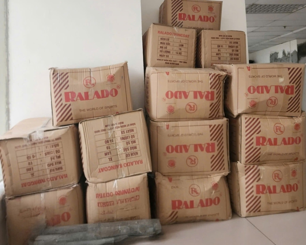 Bộ quần áo mưa chống thấm dạng quần và áo