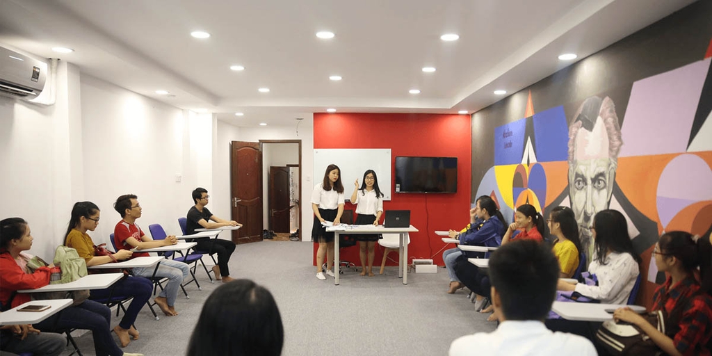 Chọn đúng thiết bị học tập với trung tâm của mình