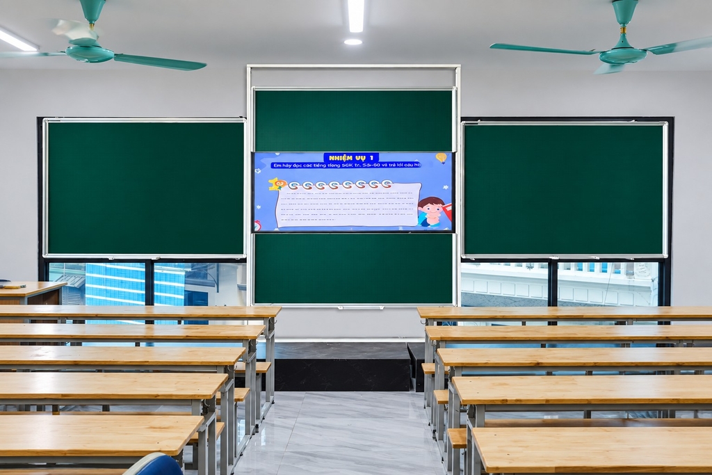 Bảng trượt dọc kết hợp màn hình tương tác thông minh