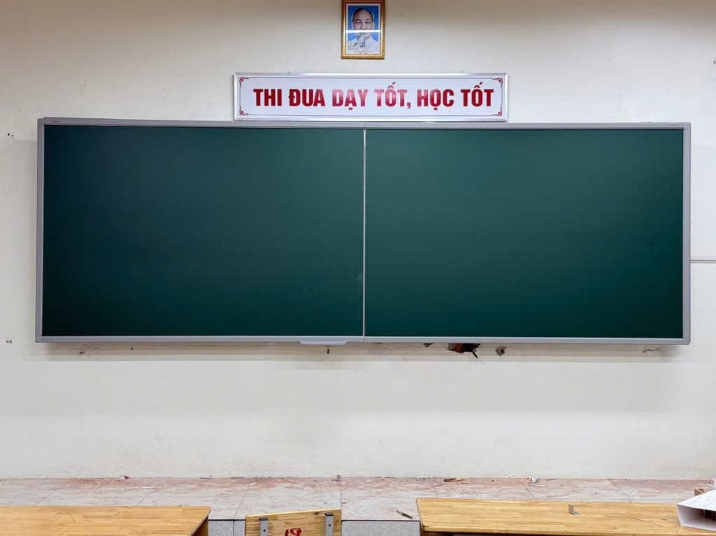 Bảng tốt lắp đặt Bảng trượt ngang cho hàng ngàn trường học