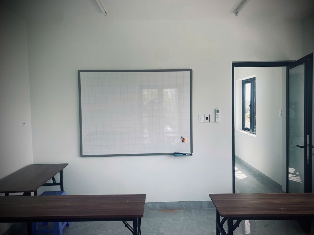 Khi nào nên mua bảng từ trắng