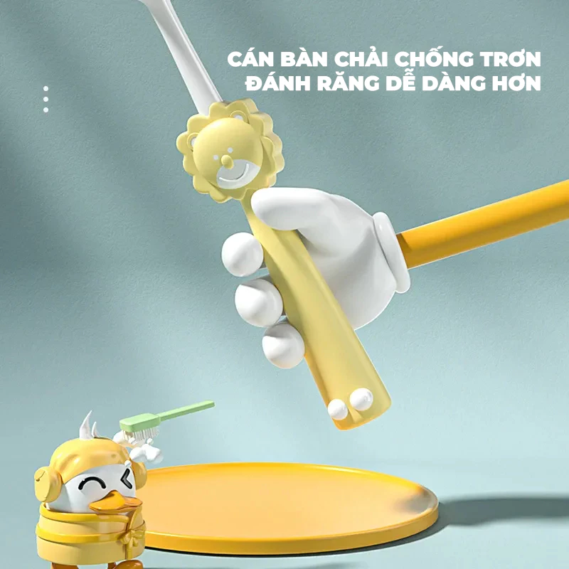 Bàn chải sư tử dễ thương màu Cam (1 chiếc)