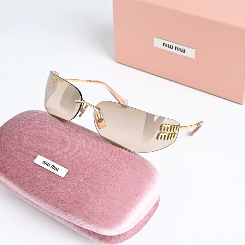 MIU MIU 0MU A51S