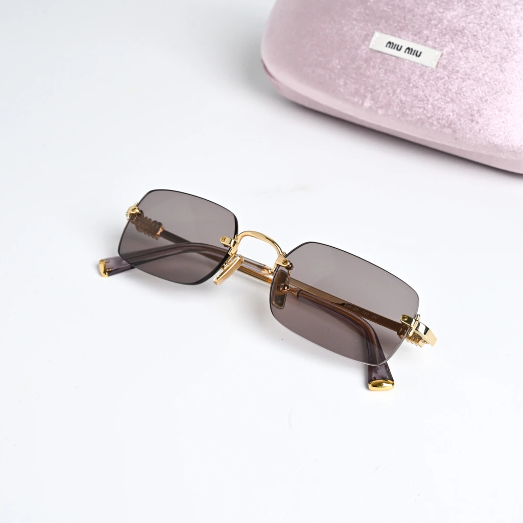 MIU MIU 0MU B50S