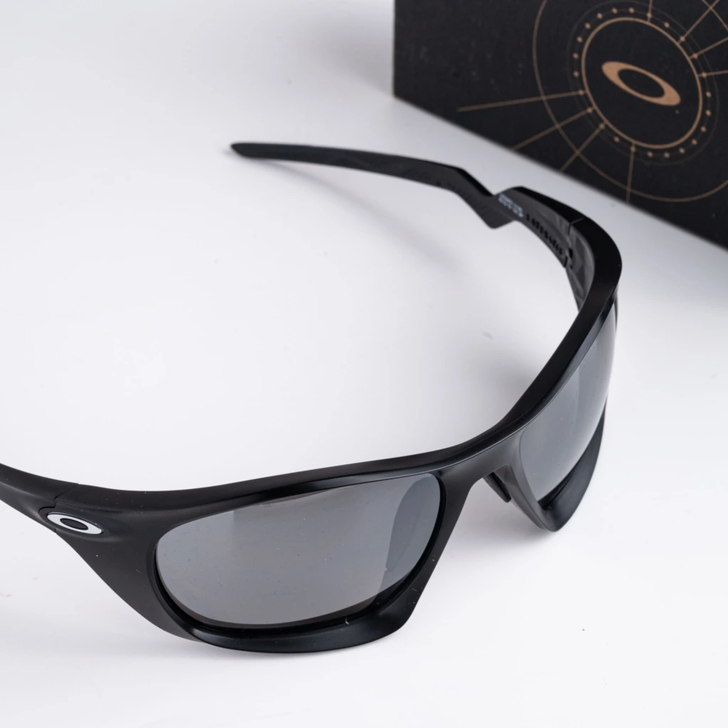 OAKLEY 0OO9431
