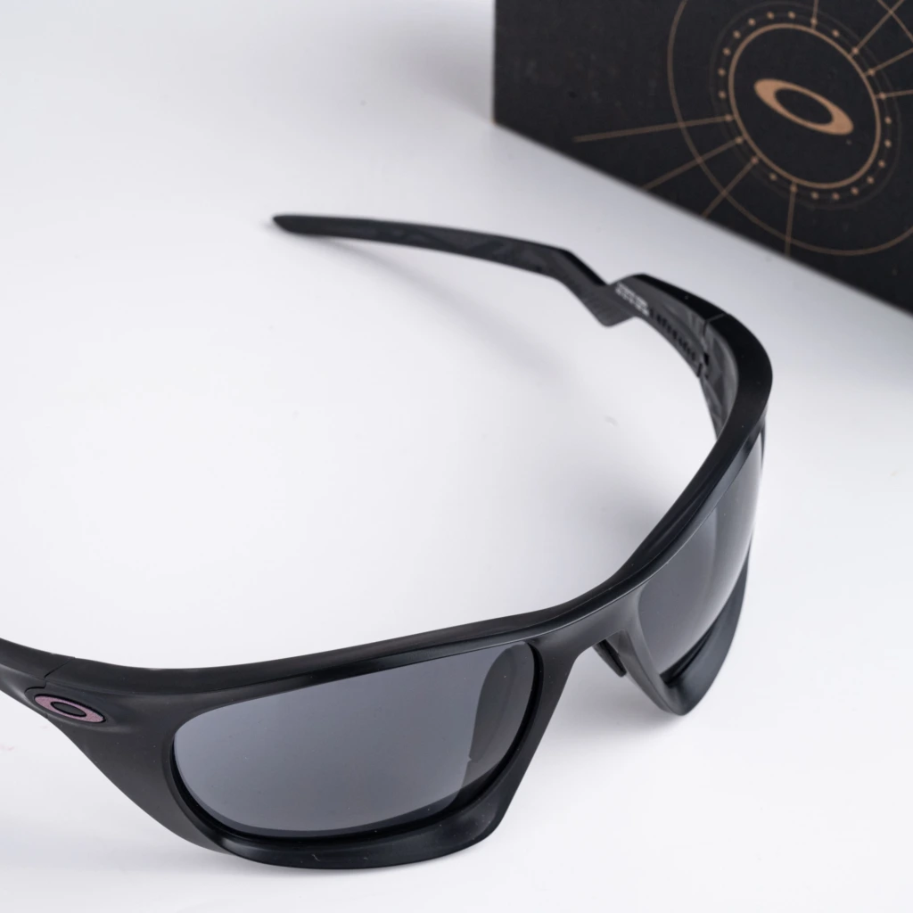 OAKLEY 0OO9431
