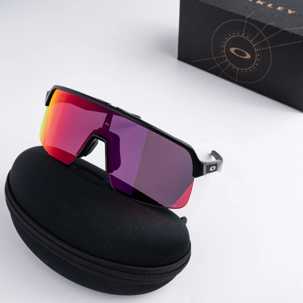 OAKLEY 0OO9463A