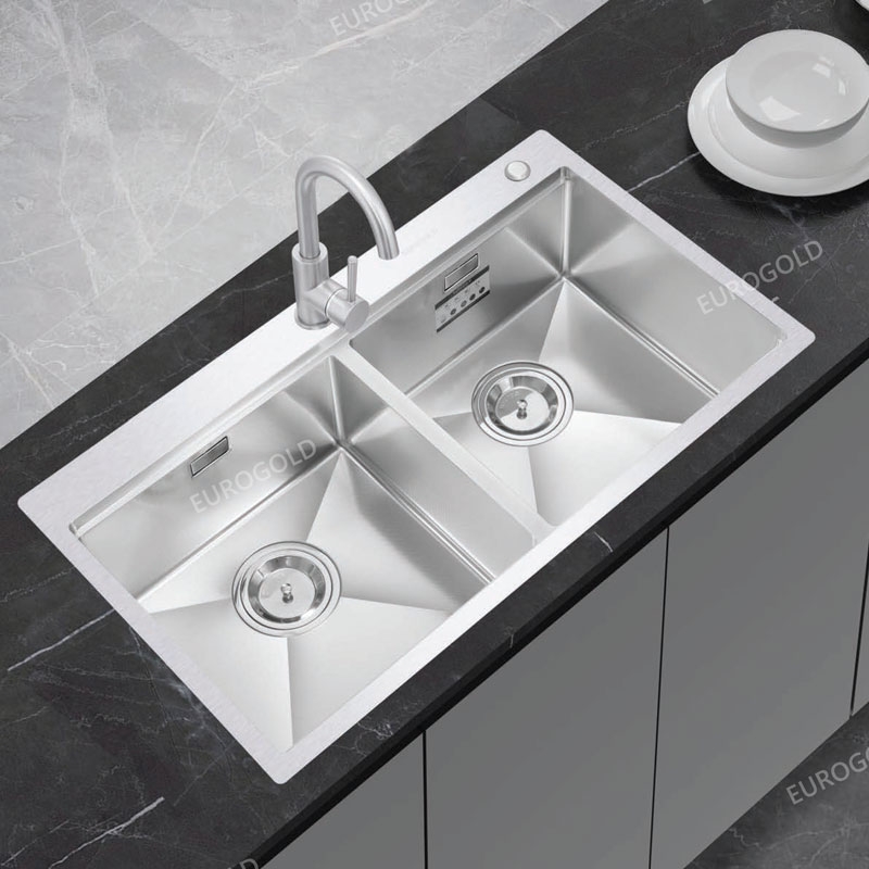 Chậu rửa bát Eurogold EUC28250GA - 820x500x230mm