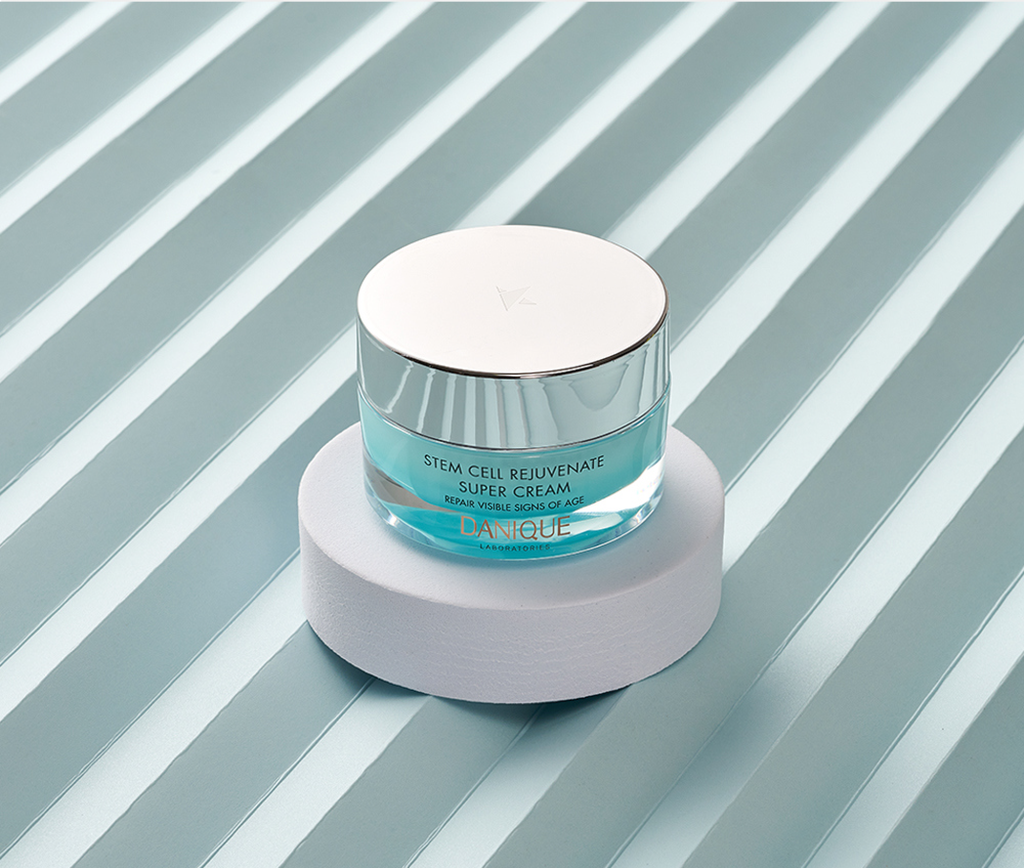 Kem Dưỡng Phục Hồi & Trẻ Hoá Làn Da Chuyên Sâu Danique Stem Cell Rejuvenate Super Cream Serene Space Sản Phẩm Chính Hãng