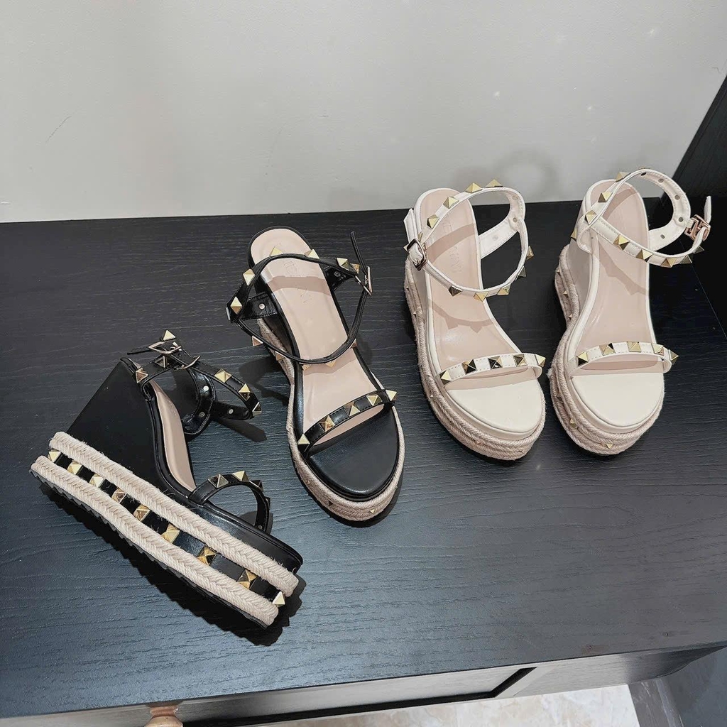 BMC15 SANDAL xuồng nữ Bonita Shoes da bóng đế viền dây cối quai đính hột đinh vàng 7 cm - NS12