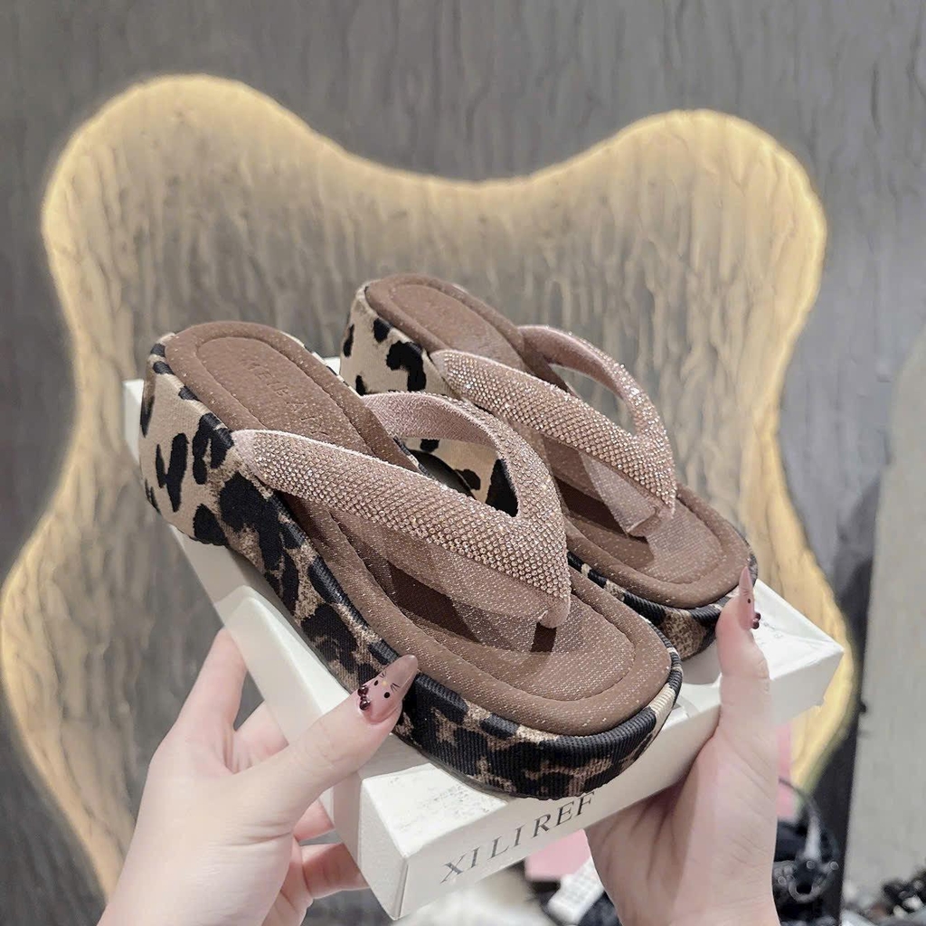 NS2 Dép xuồng quai đá kẹp Tgiac đế cao 5 cm - Bonita Shoes-BM263