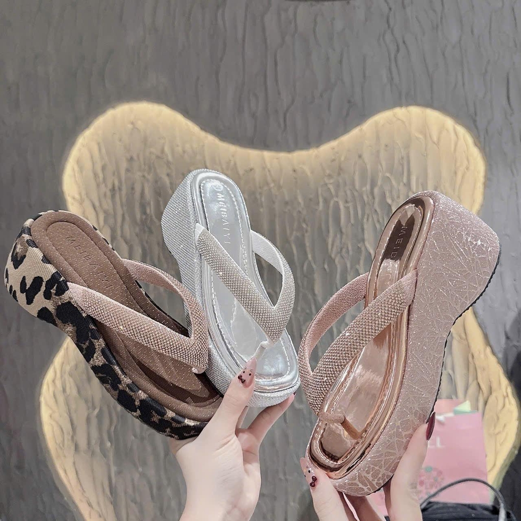 NS2 Dép xuồng quai đá kẹp Tgiac đế cao 5 cm - Bonita Shoes-BM263