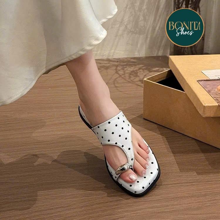 BM325 Dép bệt nữ Bonita Shoes xỏ ngón khoá vàng quai kẹp tam giác 3 cm P - NS12