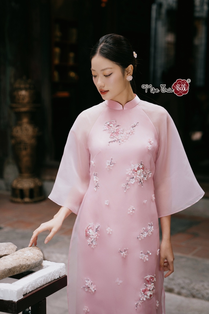 Áo dài Ôn Uyển