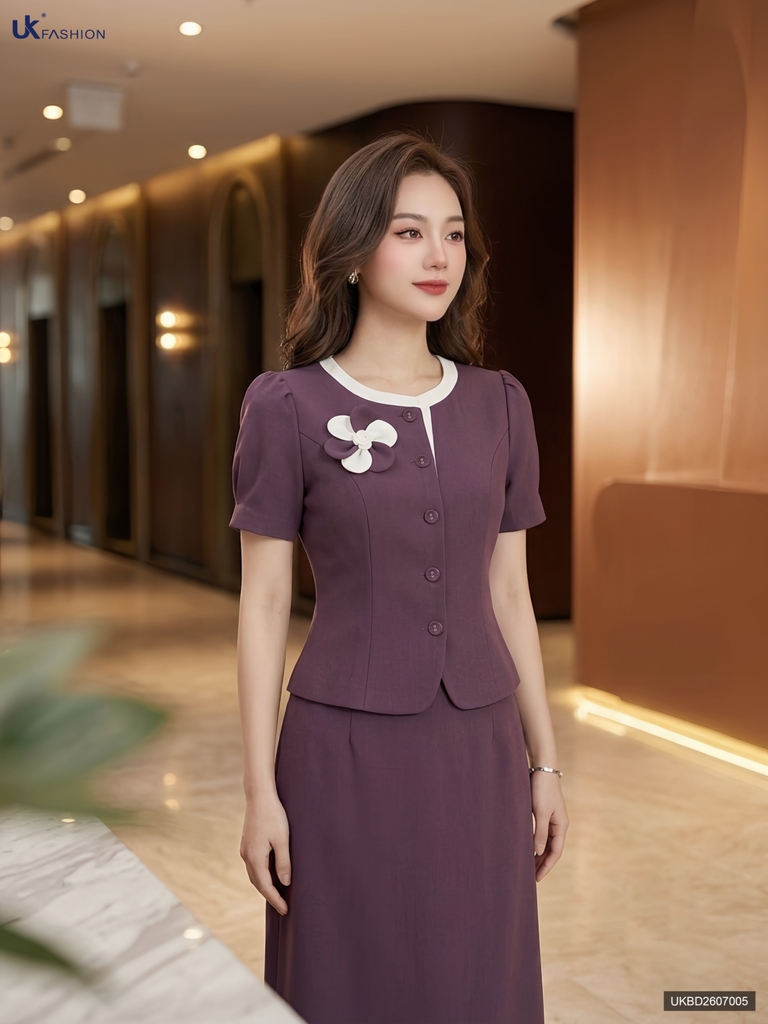 Set áo hoa ngực + chân váy bút chì UKBD2607005 ( Bao gồm cả áo + chân váy, không kèm các PK khác )