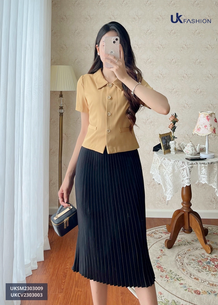 Chân Váy Dập Ly UK Fashion Basic, Thanh Lịch UKCV2303003