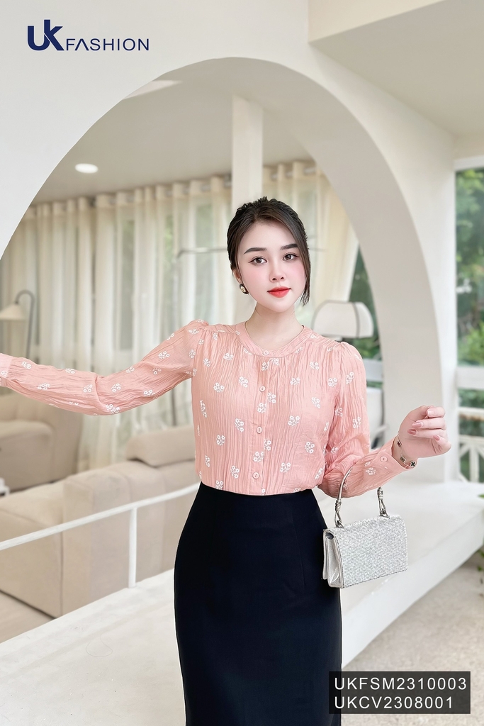 Áo Sơ Mi Tơ Hoa Nẹp Cổ Tròn UK Fashion Tiểu Thư, Nữ Tính UKFSM2310003