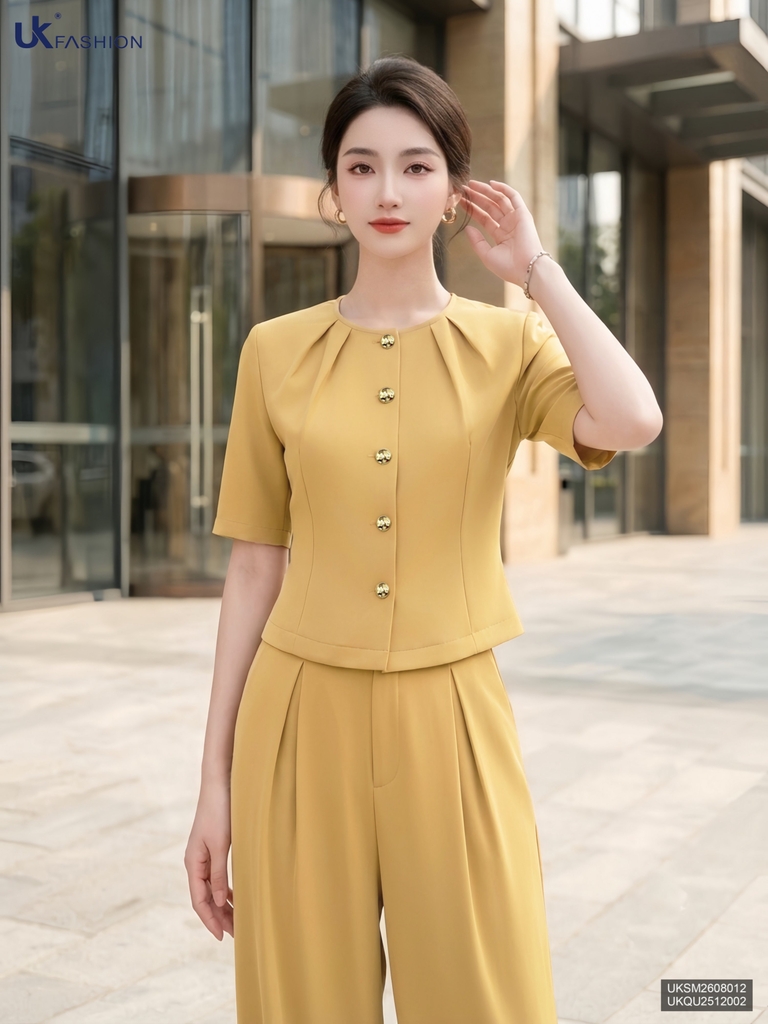 Áo cổ tròn ly cổ tay lỡ UKSM2608012 ( Áo rời không kèm SP ghép set và các PK khác )