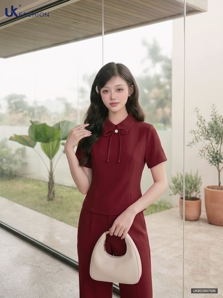 Bộ đồ áo cổ sen + quần ống đứng UKBD2607006 ( Bao gồm cả áo + quần, không kèm các PK khác )