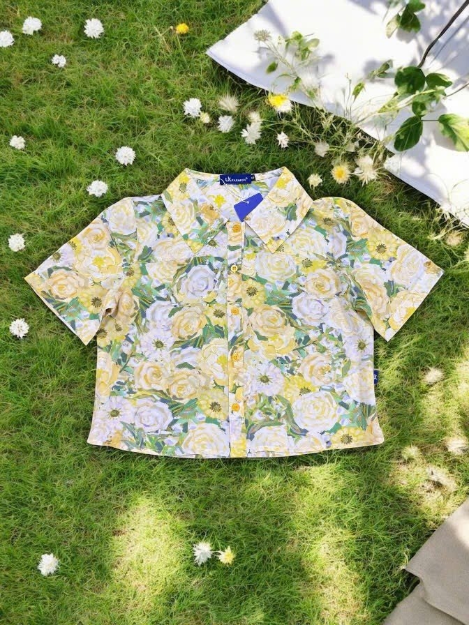 Sơ mi cổ đức hoa croptop trẻ trung, điệu đà UKSM2505010