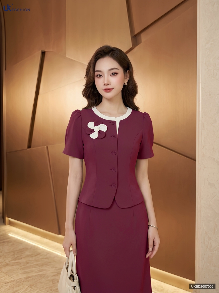 Set áo hoa ngực + chân váy bút chì UKBD2607005 ( Bao gồm cả áo + chân váy, không kèm các PK khác )