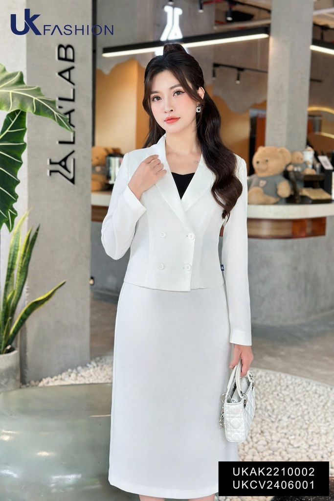 Chân váy A UK Fashion Công Sở Nữ Thanh Lịch, Vải Mềm Mịn UKCV2406001