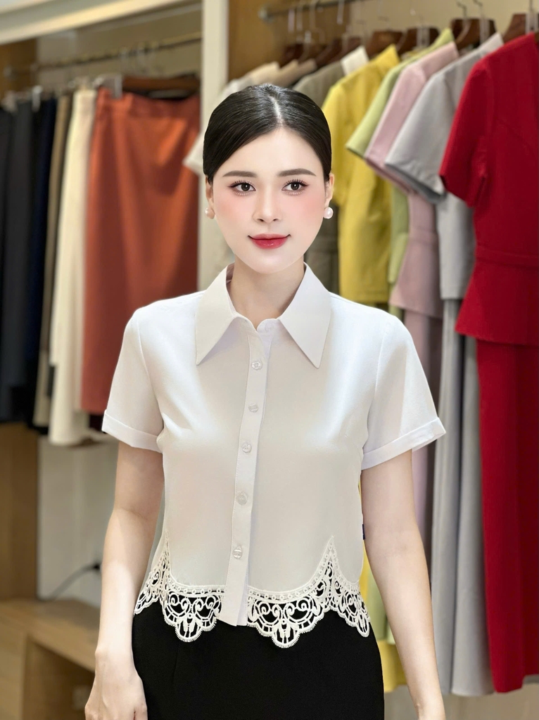 Sơ mi cộc tay ren gấu kiểu điệu đẹp UKSM2507011