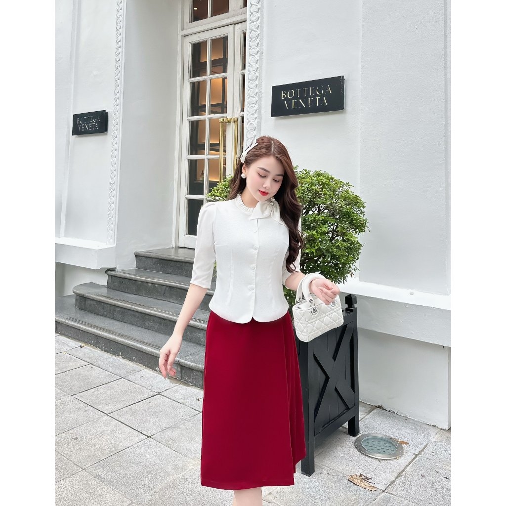 Sơ mi bèo có nơ vai UK Fashion Cao Cấp, Tơ Lụa Mềm Mại UKSM2310001