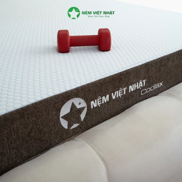 Nệm Cao Su Việt Nhật Coolax – Vững nâng đỡ, mát trọn giấc